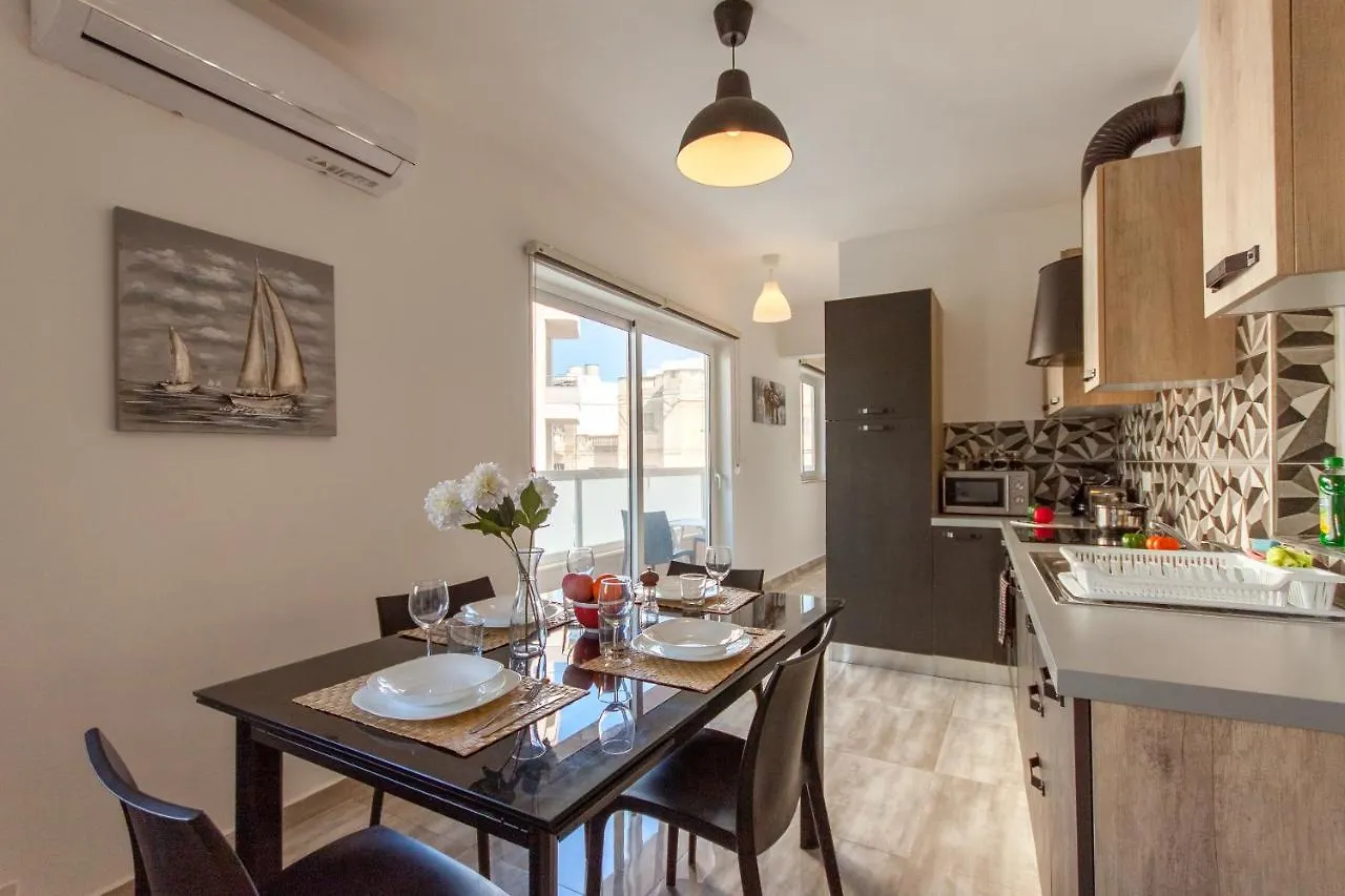 Kalkara - Modern 2 Bedrooms Apt Nb 3 - Happy Rentals Apartment